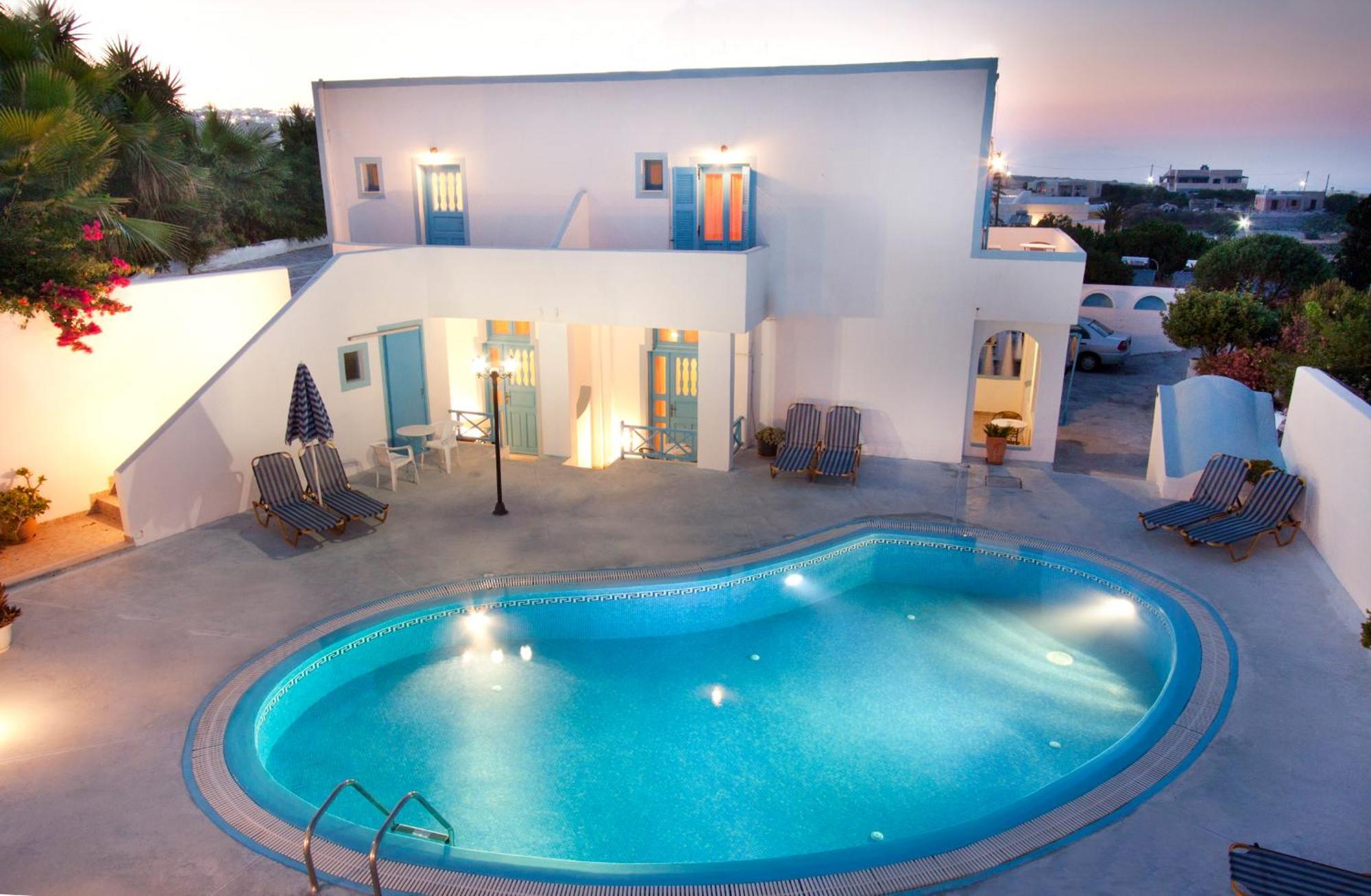 Villa Pelekanos Karterados  Esterno foto