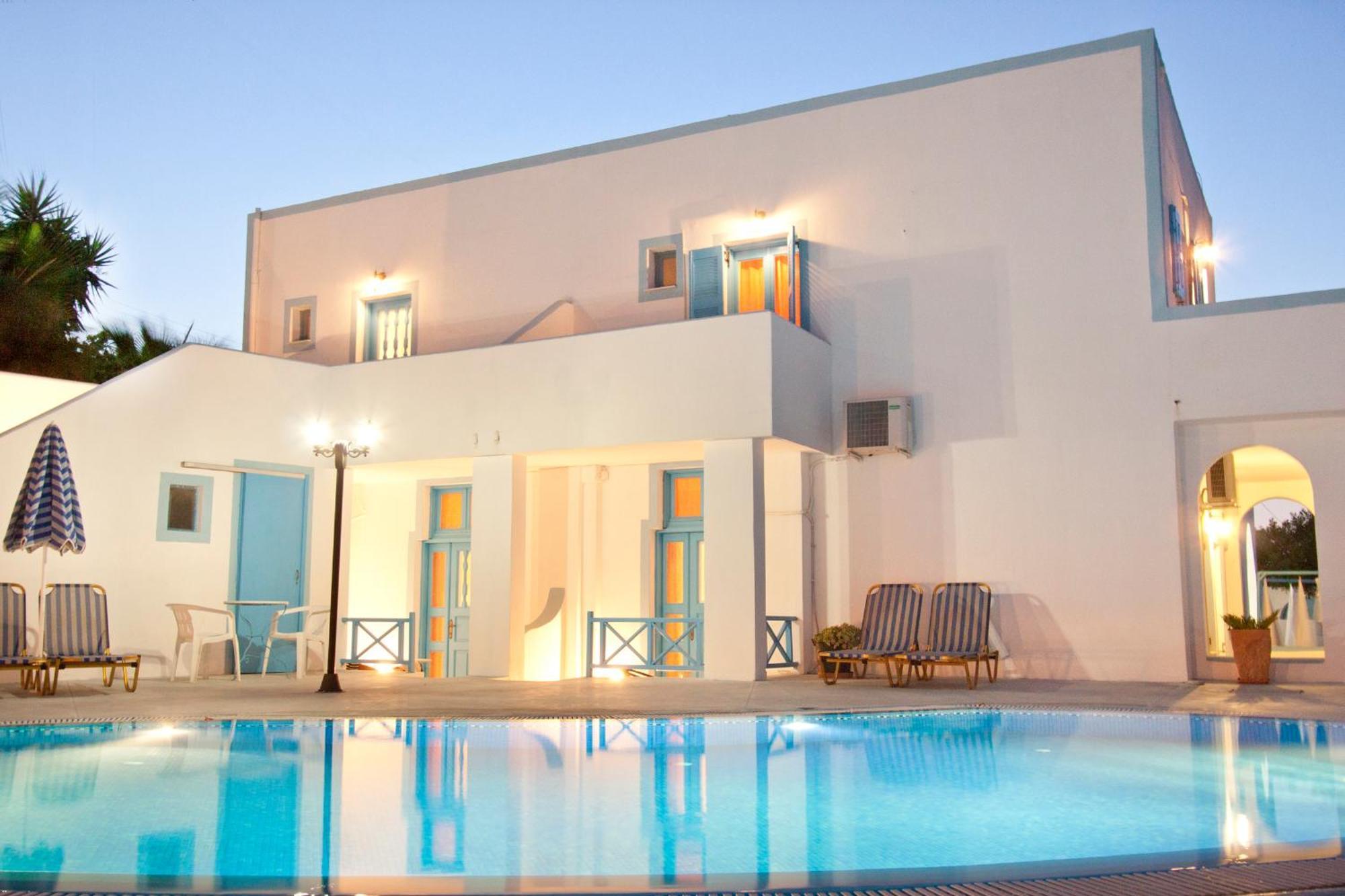 Villa Pelekanos Karterados  Esterno foto