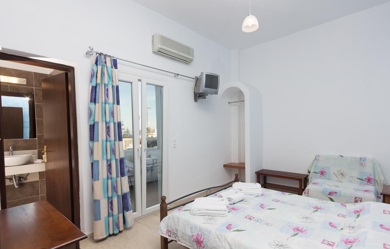 Villa Pelekanos Karterados  Esterno foto