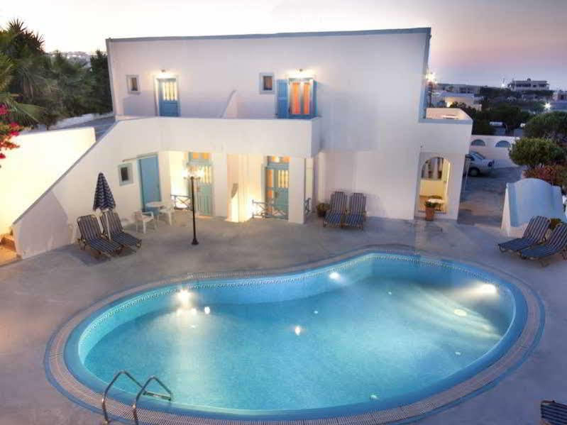Villa Pelekanos Karterados  Esterno foto