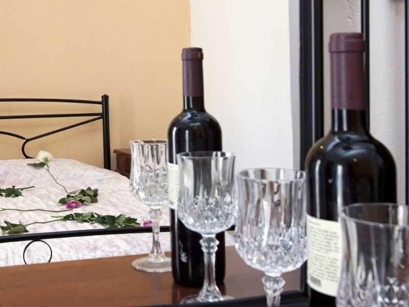 Villa Pelekanos Karterados  Esterno foto
