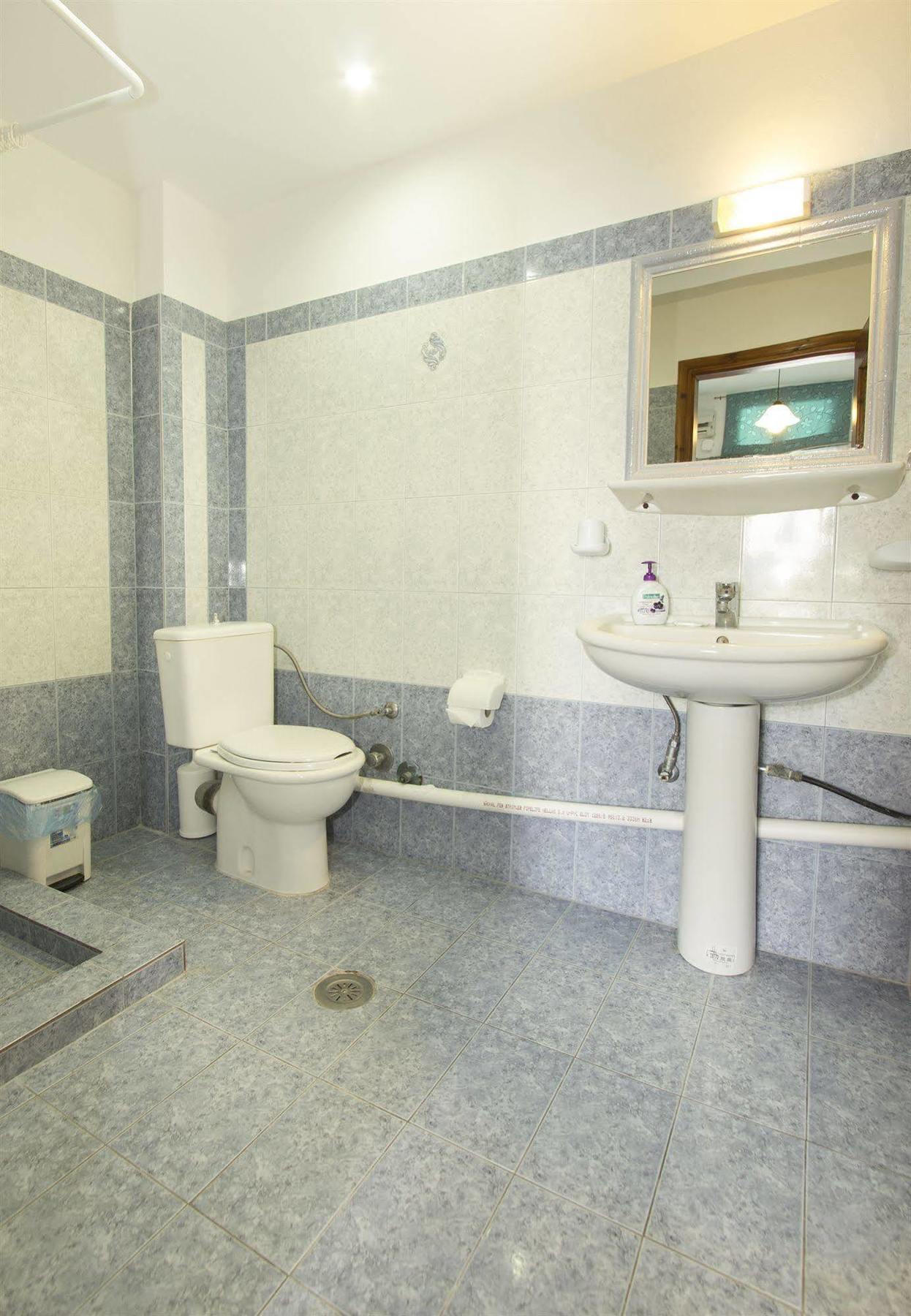 Villa Pelekanos Karterados  Esterno foto