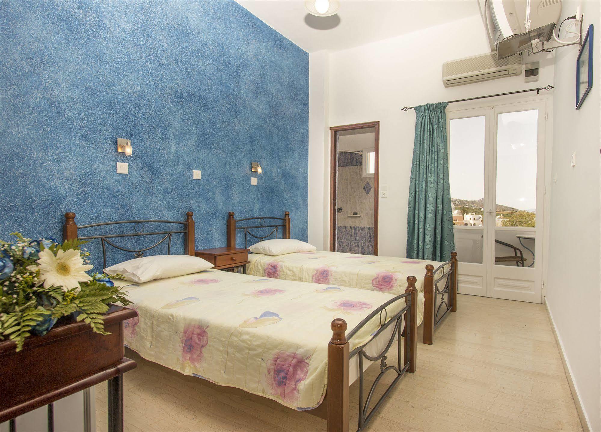 Villa Pelekanos Karterados  Esterno foto